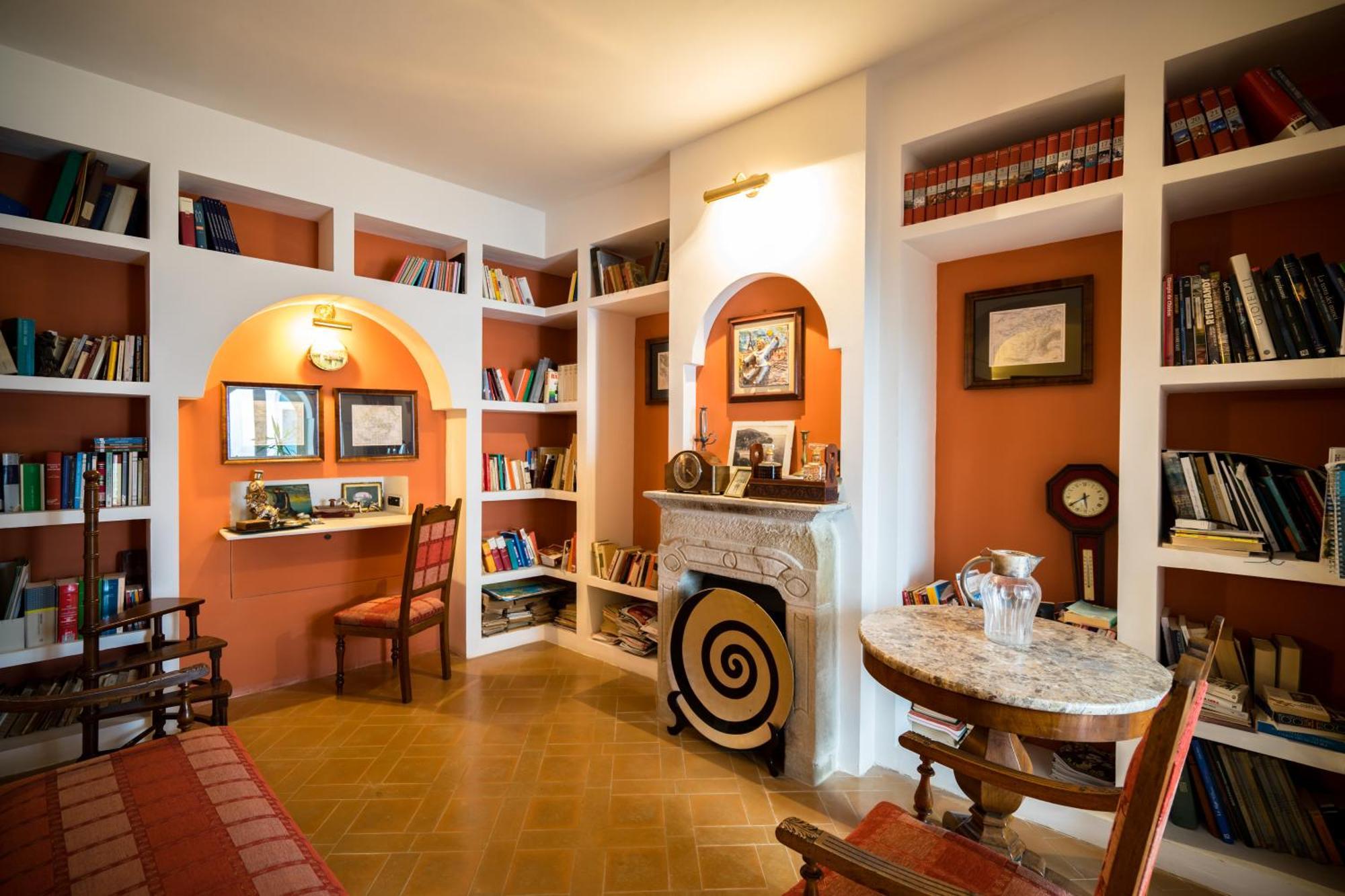 Borgo Dei Saraceni - Domus Indomita Bed & Breakfast Agropoli Exterior photo