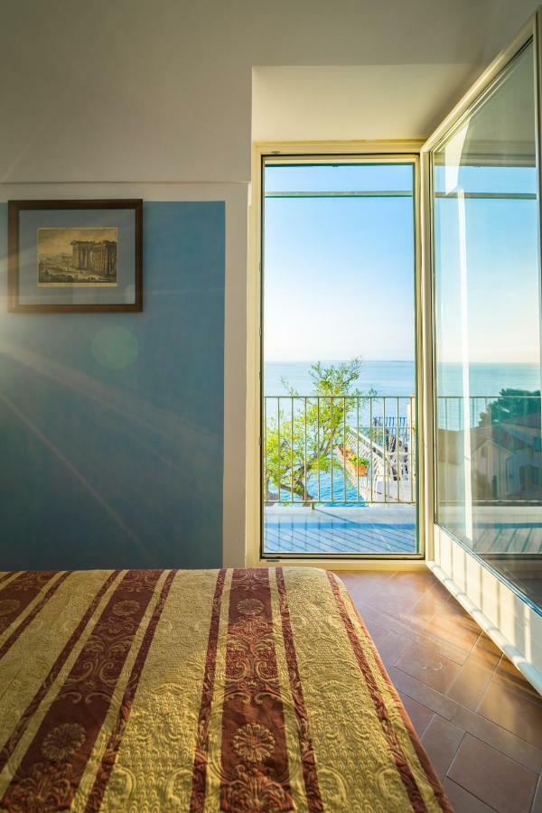 Borgo Dei Saraceni - Domus Indomita Bed & Breakfast Agropoli Exterior photo